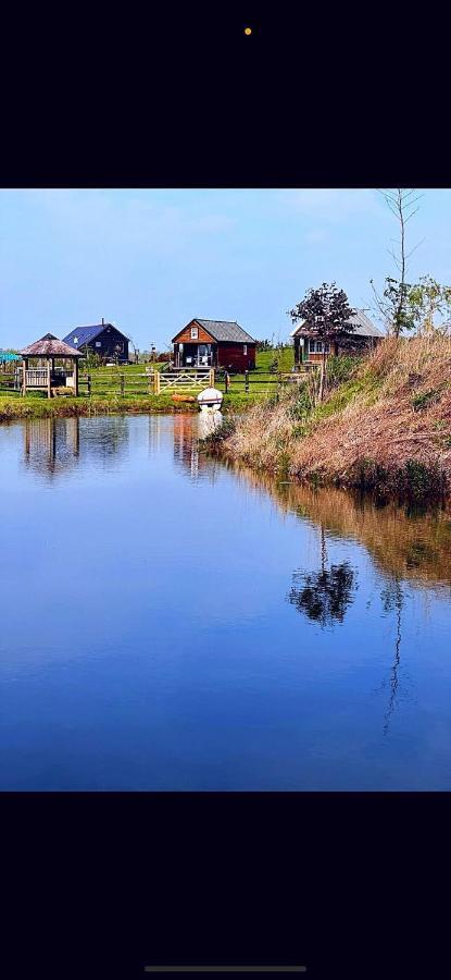 Lake View Lodges Long Melford Dış mekan fotoğraf