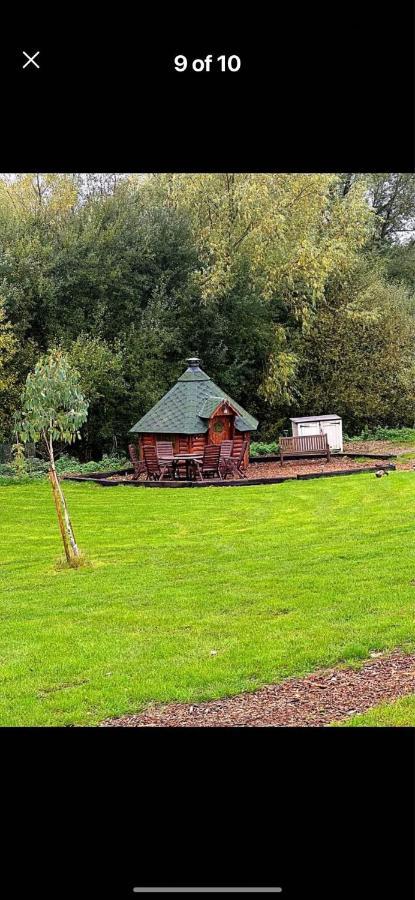 Lake View Lodges Long Melford Dış mekan fotoğraf