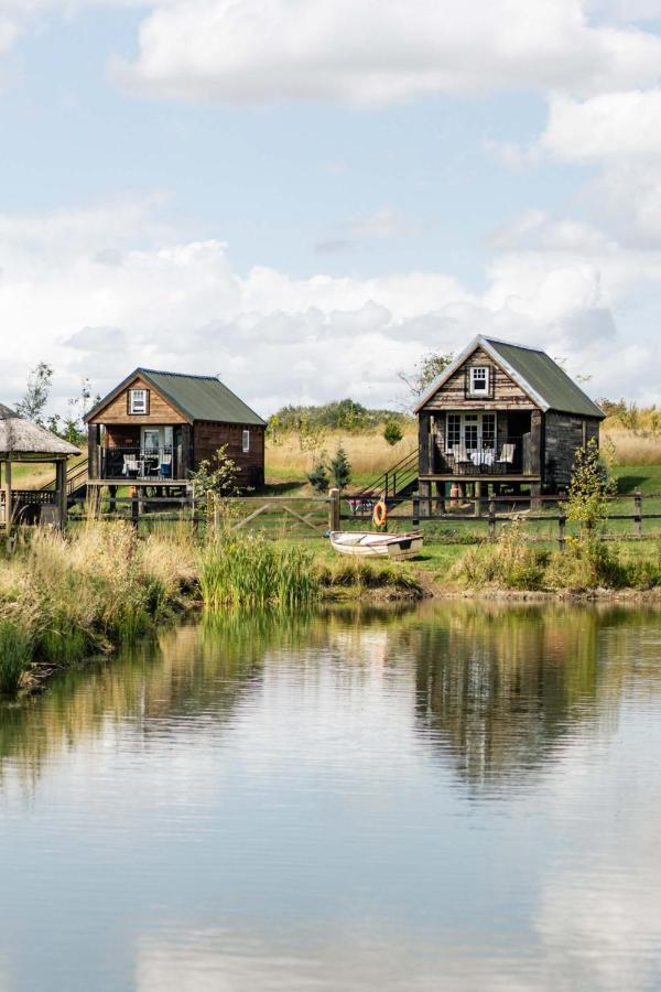 Lake View Lodges Long Melford Dış mekan fotoğraf